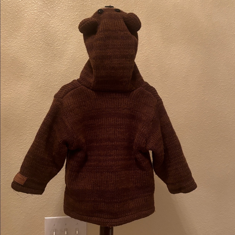 Kyber cozy Knit Kids Jacket with Paw Print Design - Picture 7 of 8